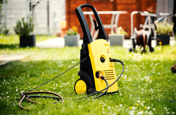 Best Driveway Pressure Washing  in Seven Fields, PA